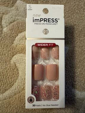 imPRESS Pink Press-On Manicure Nails - Wider Fit NIB (opened)